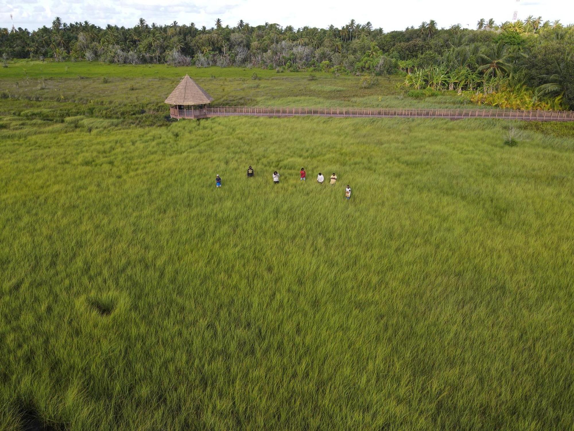 Equator Retreat Hotell Fuvahmulah Exteriör bild